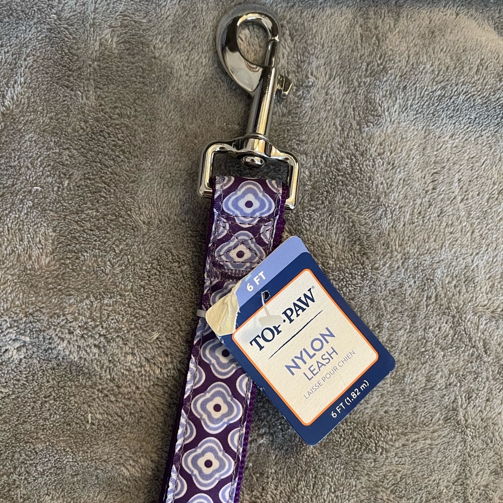 Dog leash